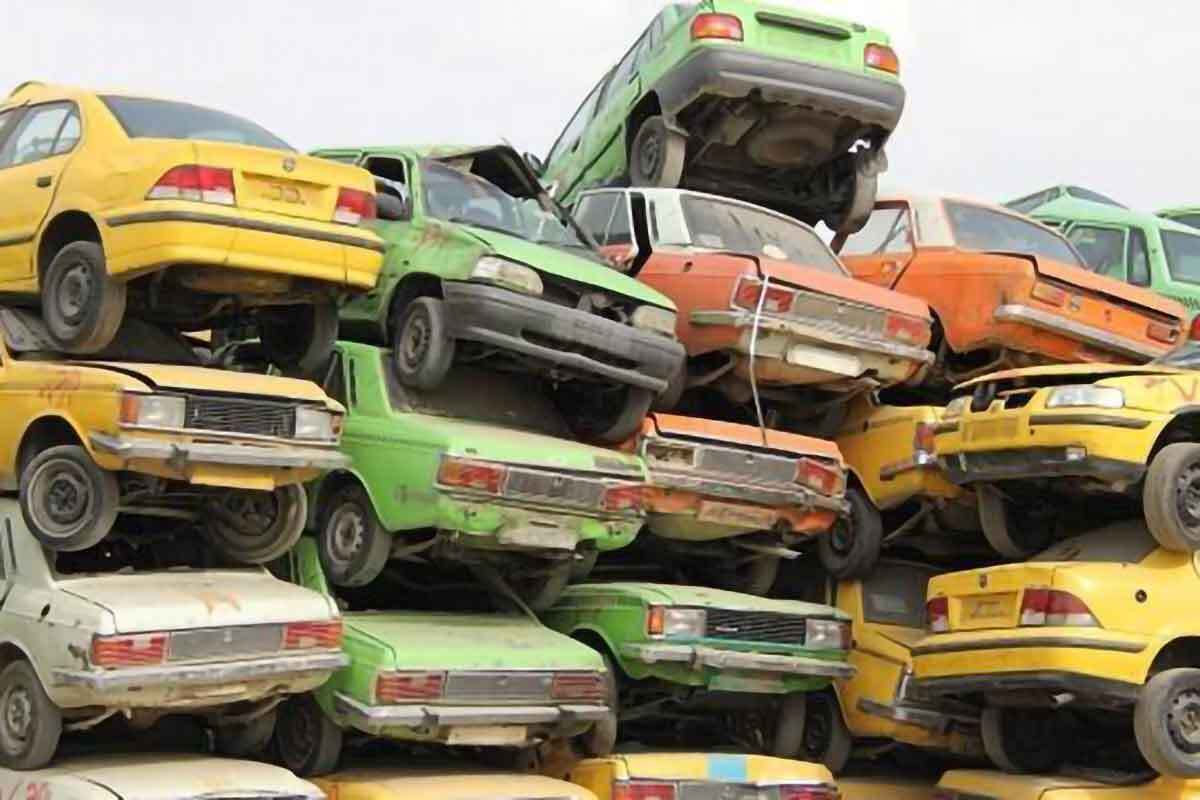 اسقاط ۱۰۵ هزار دستگاه خودرو در ۶ ماهه نخست سال