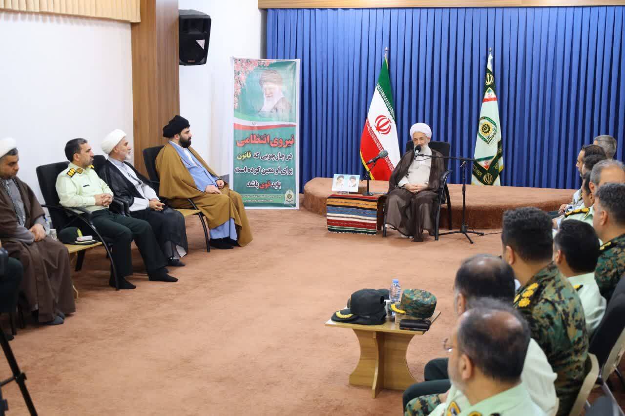 فراجا فراتر از ظرفیت خود خدمت‌رسانی کرده است