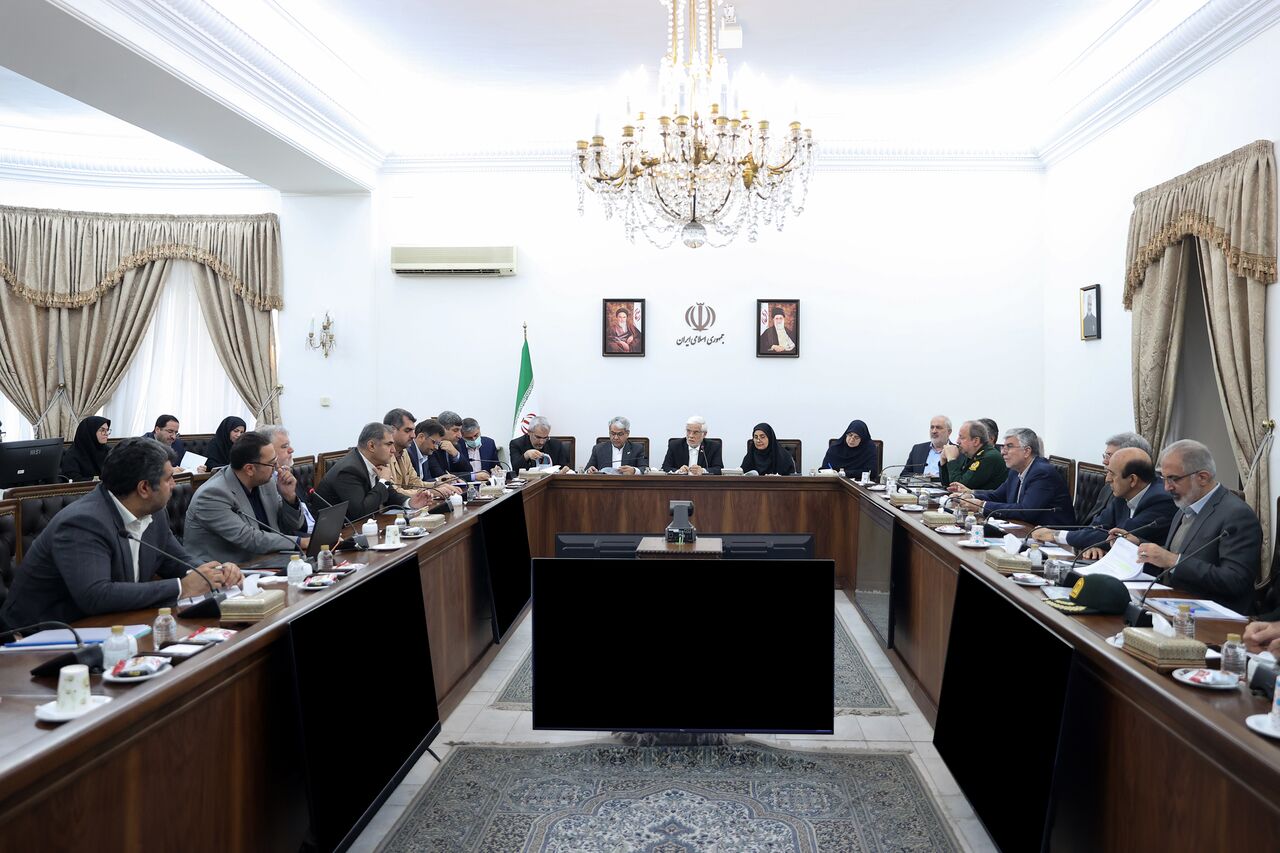 عارف: تأمین مسکن، اولویت اصلی دولت است/ تحویل ۵۱ هزار واحد حمایتی مسکونی به متقاضیان