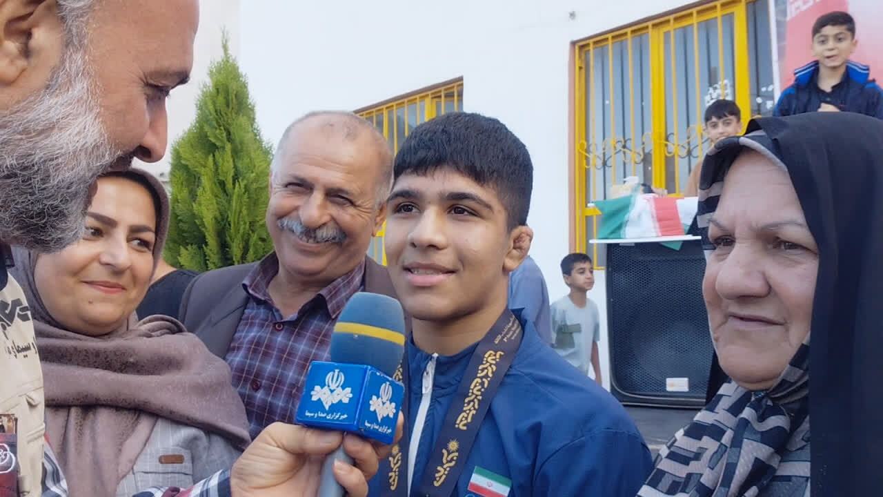 استقـبال باشـکوه از قهرمـان بازیهایی آسیایی جـوانان