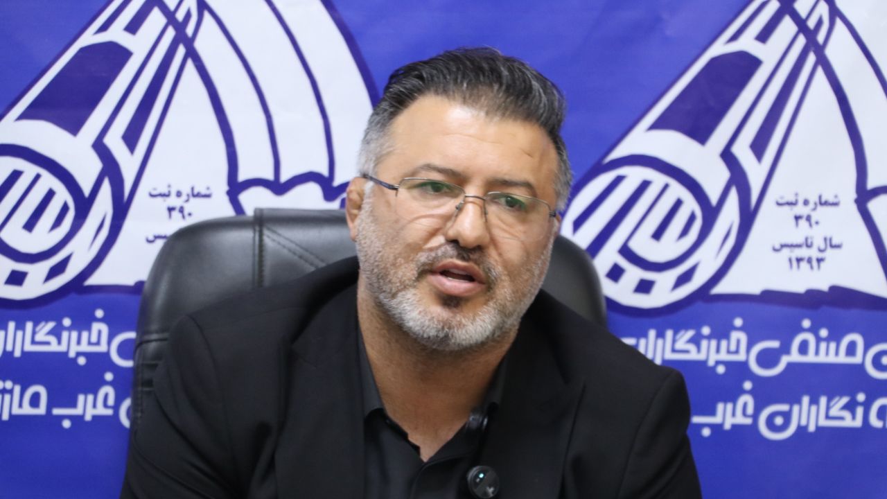 کاشت درخت و پیاده‌روسازی جاده ساحلی چالوس در محدوده فرج‌آباد